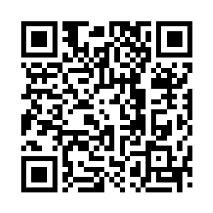 成天无所事事坐在监控台前面的李旭东三人二维码生成