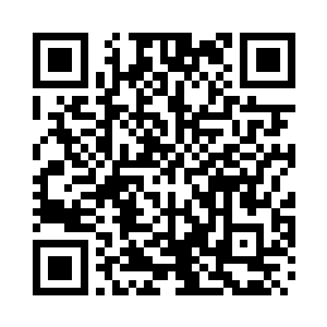 成天跟在小山后面跟两个小尾巴一样二维码生成