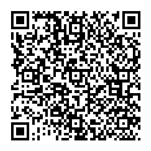 我……我是喝醉了……浑身没了力气……没办法才靠在你身上的……你……你竟然把我当成随便的女人二维码生成