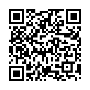 我习惯了这么抱着荏兮的胳膊一起上街二维码生成