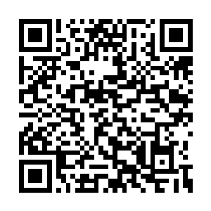 我们就等于是活在一个随时可能爆炸的炸药桶上二维码生成