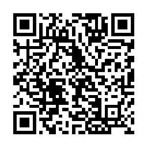 我们按照清代王府的那种八旗子弟的调调来做这个赌船……二维码生成