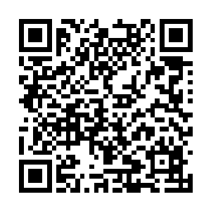 我们接收了一部分伤员和从战场上轮换下来的士兵二维码生成