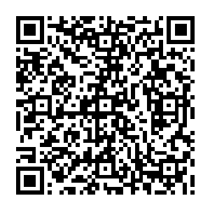 我们现在正向着他们的方向行驶按我的估计最多两个半小时我们就可以遇到他们了二维码生成