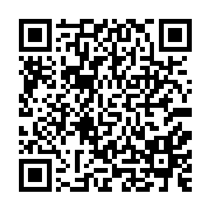 我们现在每个人的全套装备平均基本都两三万美元级别了……二维码生成