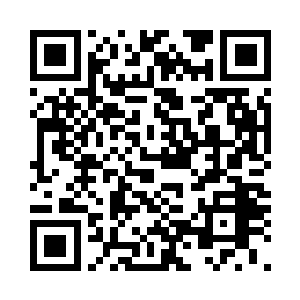 我们臭宝还知道要给穷学生买纸和笔二维码生成