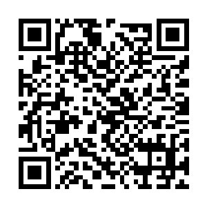 我冲过去一脚就踢在了勒朱明脖子家伙的脑门上面二维码生成