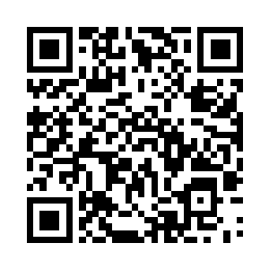 我在上次万圣节派对上认识了一个制片人二维码生成