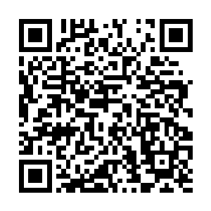 我将自己取走崆峒印的过程大致地跟七杀说了一遍二维码生成