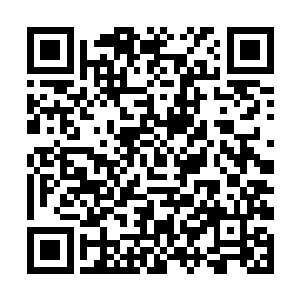 我已将他们接往离这医院不远处的一家小型旅馆之内二维码生成