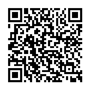 我心里面像是有一块巨大的石头死死地压着似的二维码生成