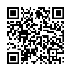 我看到武悼把手机放在耳边貌似喂了几声二维码生成