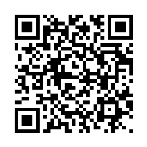 我费了好大的力气才买到墨镜和风衣二维码生成
