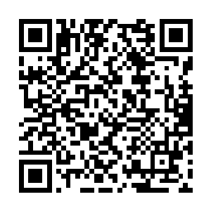 我还以为你再也不敢离开那个老男人十步之内了呢二维码生成