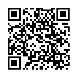 我还对他的设计方案提了不少建议二维码生成