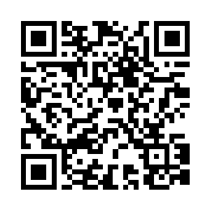 或者准确的说在看她手里东西的墨荷二维码生成