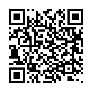 或者即便生下来她也绝对不会给他们二维码生成