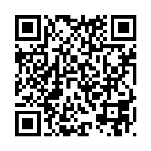 战场的外围飘浮着大量星体的碎片二维码生成