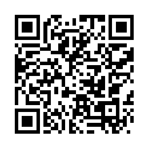 战船在云中朝着荒城快速的飞行着二维码生成