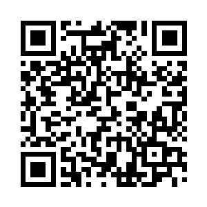 战马倒伏在地上痛苦的将大脑袋耷拉着二维码生成