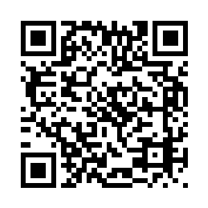 所以三个人在后面一直用眼神交流二维码生成