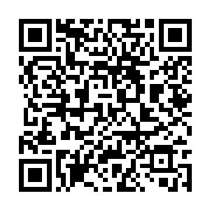 所以他也不会在李卫军面前端省委一哥大秘的架子二维码生成