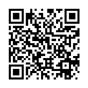 所以他们很识趣的按谈小战说的做二维码生成