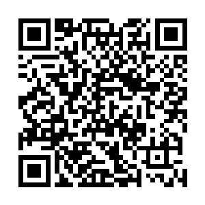 所以他连抢带偷带赖皮的弄了王元荣的快弩比着打了一把二维码生成