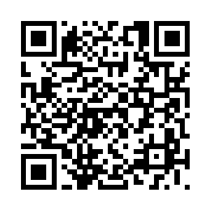 所以单位上的同事们和白圃在一起时也很融洽二维码生成
