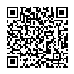 所以可以清晰的看到一颗颗大粒汗珠从头皮中渗出来二维码生成
