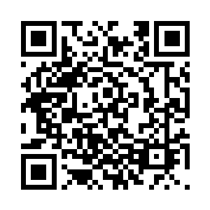 所以嗖的一下就蹭到了李雨彤的怀里二维码生成