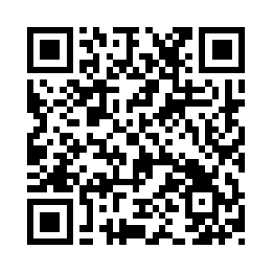 所以当他出去买个三明治顺便上个厕所之后二维码生成