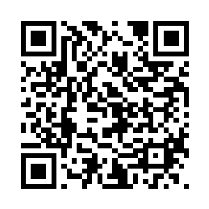 所以我们也没有在他的脸上看到慌乱的神情二维码生成