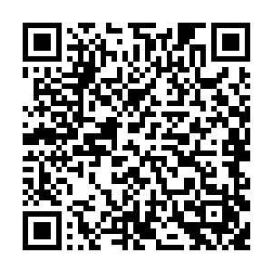 所以林封只要换了衣服就可以一直大摇大摆的在洛阳到处乱逛而没有人来骚扰二维码生成
