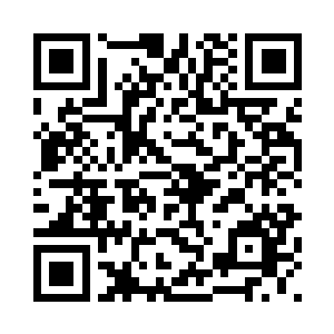 所以梓箐直接用身体挡在小艾面前二维码生成