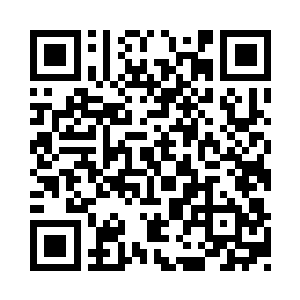 所以此刻在这两件强大法宝的联手轰击之下二维码生成