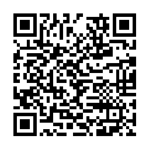 所以现在他要做的就是想尽一切办法救活这几个人二维码生成