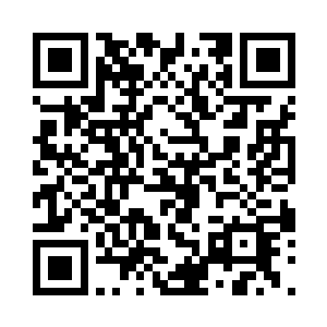 所以由他们来接替你的位置是最合适的二维码生成