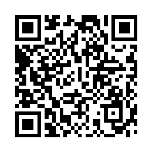 所以苏落决定为苏沐阳和小克争取一些时间二维码生成