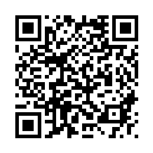 所以表情已经收敛成了严肃的一面二维码生成