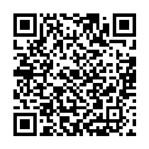 所以要求苏丛盛启用一些绝对信得过的人来操作此事二维码生成