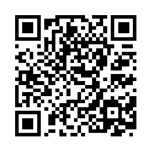 所以身体狠狠的撞在了阵法的墙壁之上二维码生成