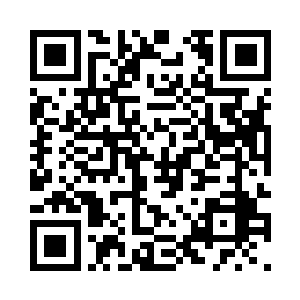 所以这也就成就了江怀玉成为了酒会上的常客二维码生成