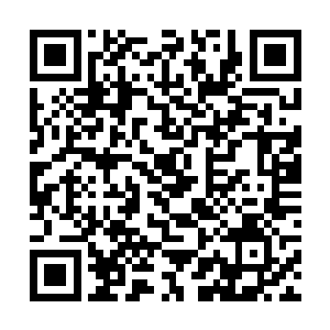 所以这些年我们都尽量避免和李安修李香雨他们见面二维码生成