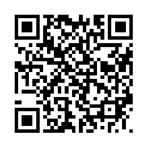 所以这会徐春妮穿着一身桃红色的小袄二维码生成