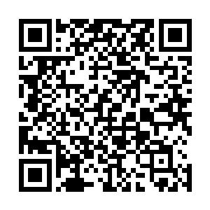 所以黑夜女神匕首的诡秘灵活的优势就没法发挥地淋漓尽致二维码生成