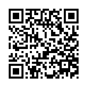 所使用的两个弩箭弹药箱一个沙文拎着二维码生成