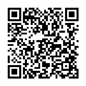 所有人听到龙霸天的话之后都纷纷的竖起耳朵仔细的听起来二维码生成
