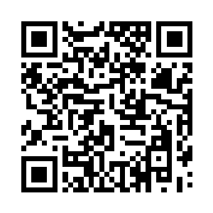 所有的红线连到高空一面血红色的大旗之上二维码生成