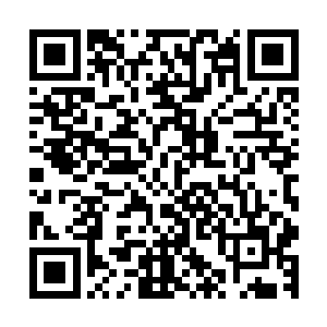 所谓的值夜就是三人围在火堆旁一边取暖一边注意周围的环境二维码生成